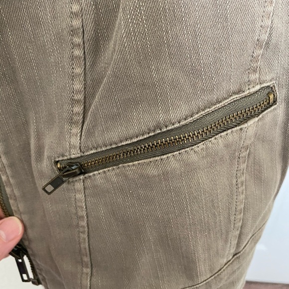 BKE vest - Picture 4 of 5